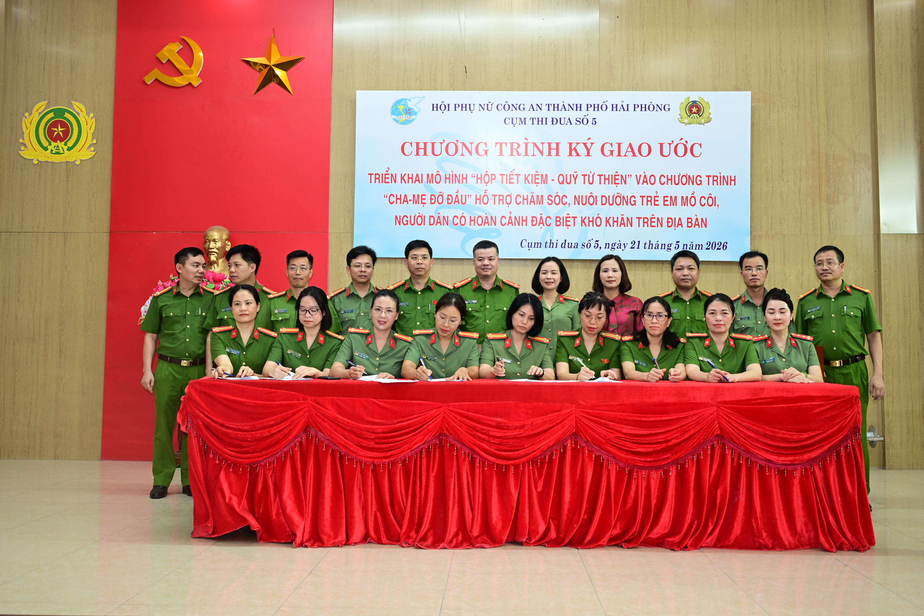 Hội phụ nữ Cụm thi đua số 5: Lan tỏa yêu thương từ mô hình “Hộp tiết kiệm - Quỹ từ thiện”  